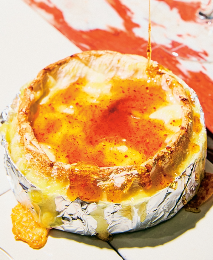 lazy summer entertaining recipes baked cheese with hot honey